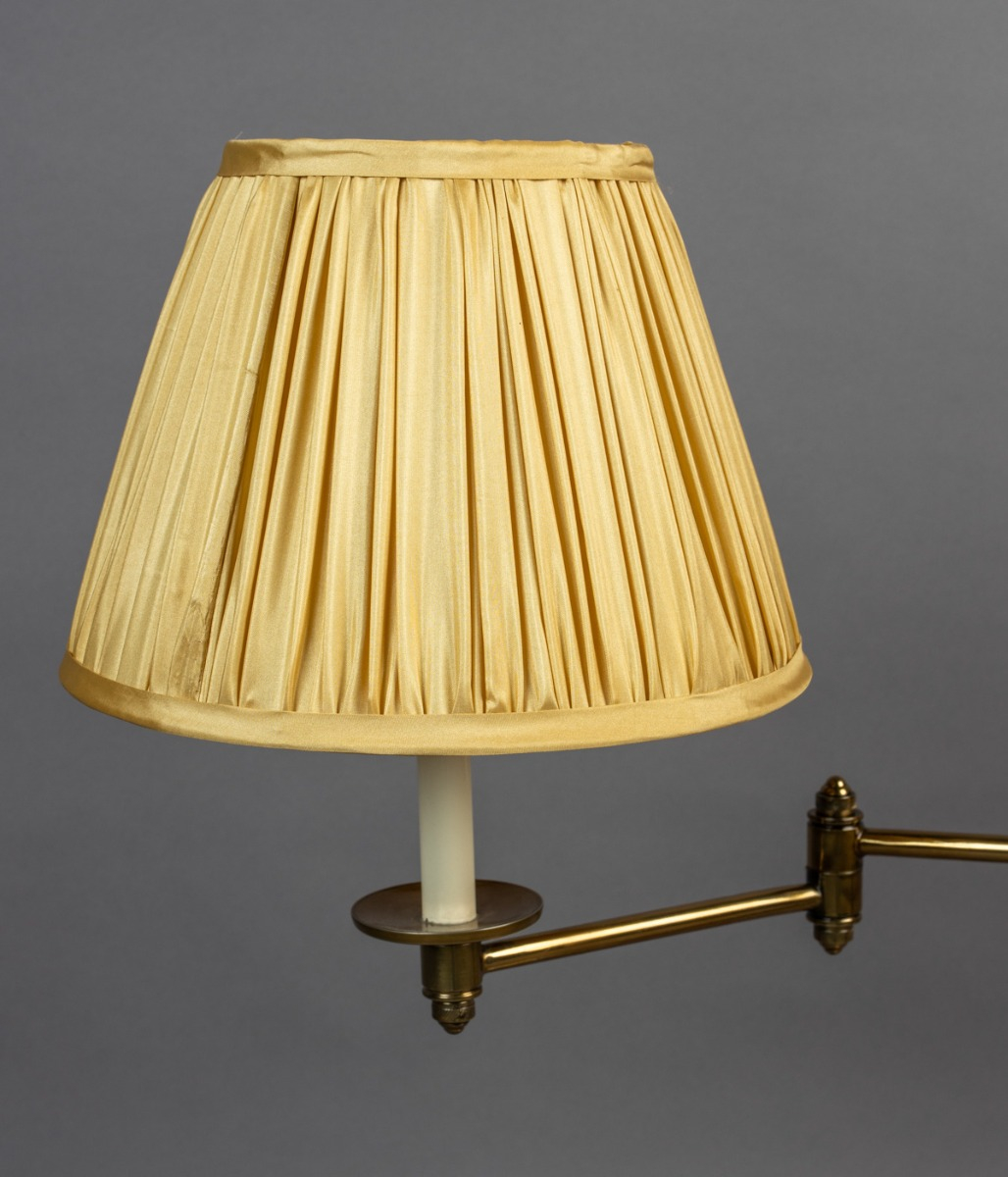 The Allis Table Lamp