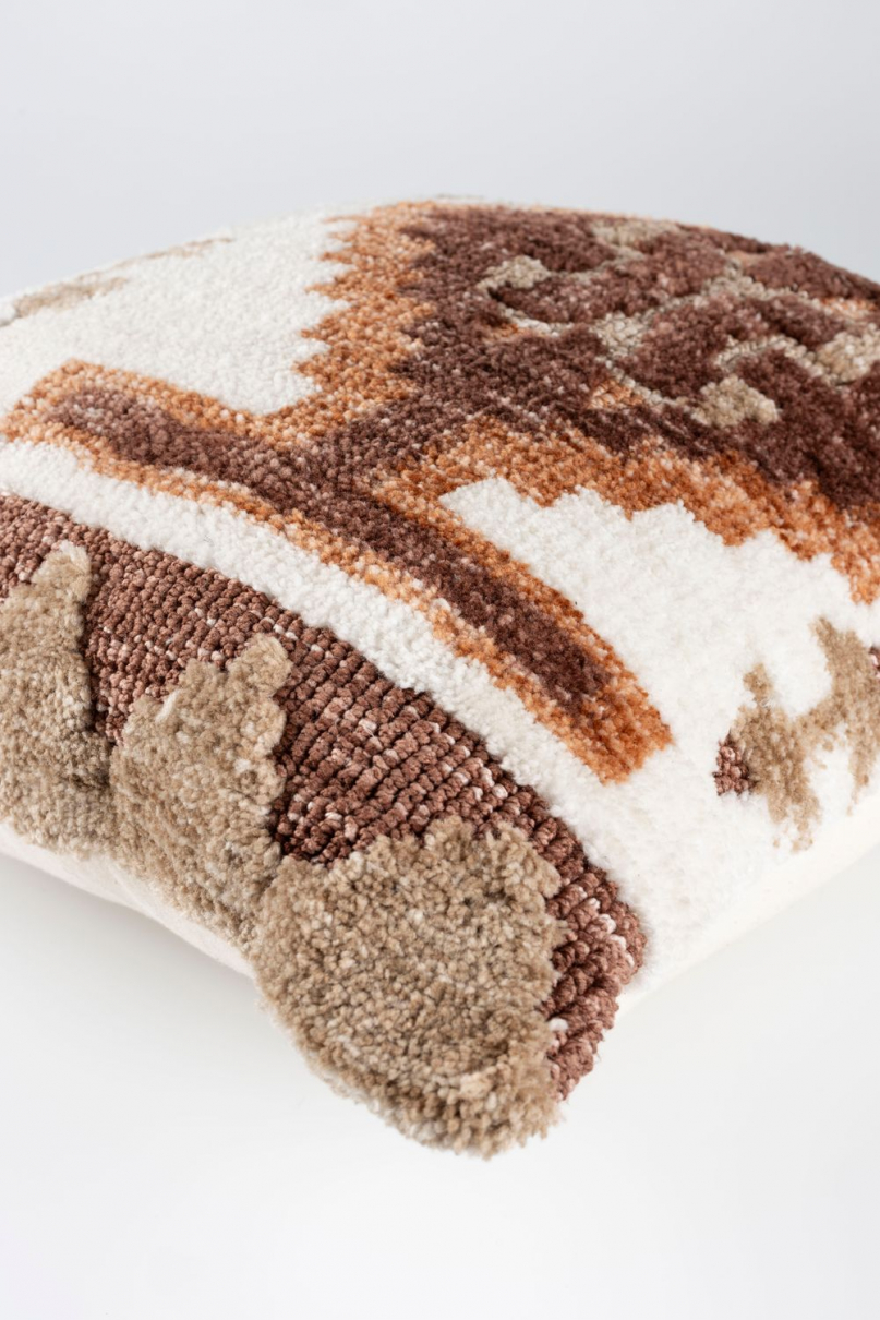 Maron Cushion 45x45 main product photo no-optimization