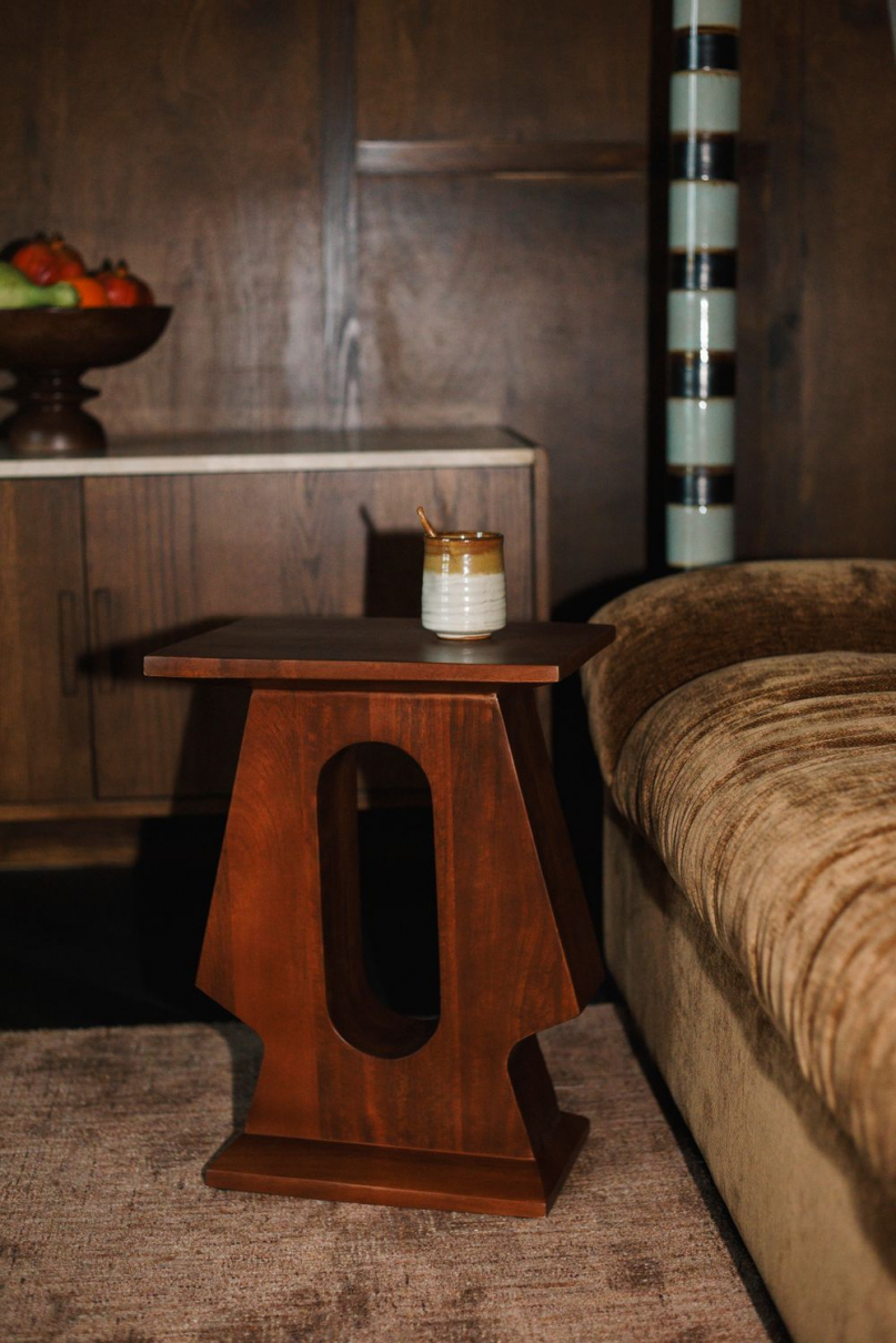Pilaster Side Table main product photo no-optimization