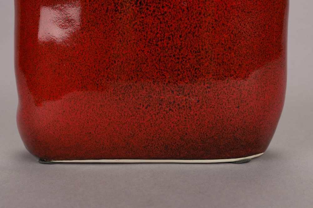 Vase Edna S Red main product photo no-optimization