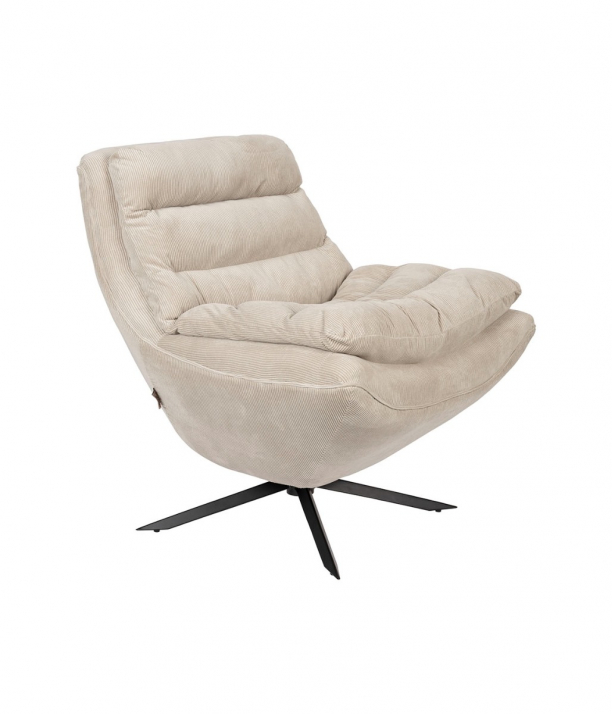 Vince Lounge Chair Beige 1