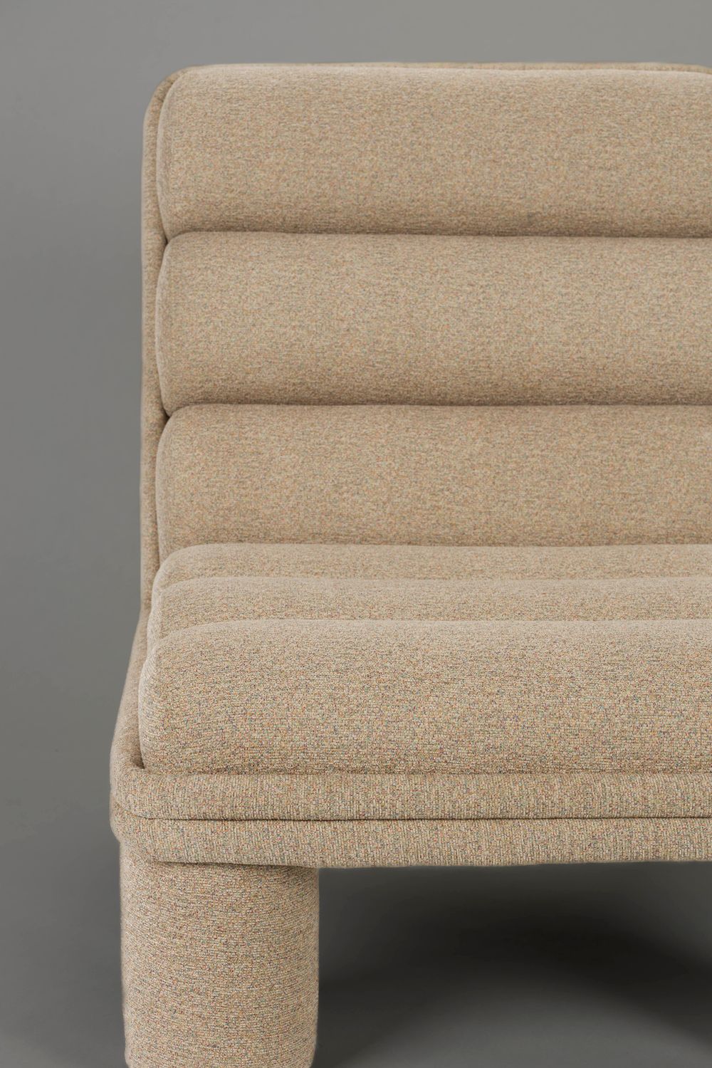 main product photo no-optimization