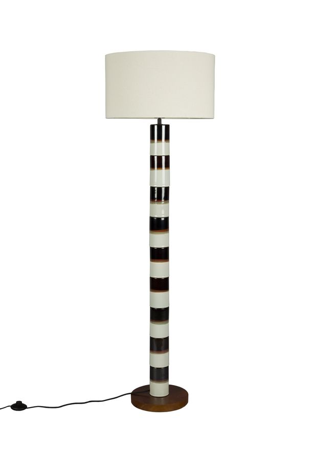 Vertigo floor lamp Front